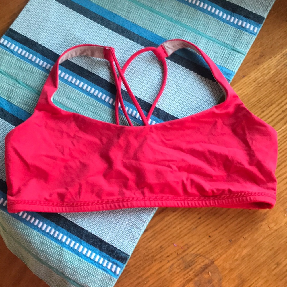 Lululemon size 10 sports bra